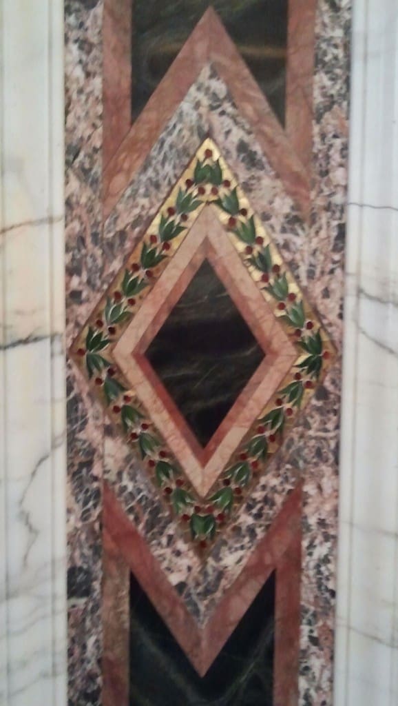 Ventian Glass Diamond Column