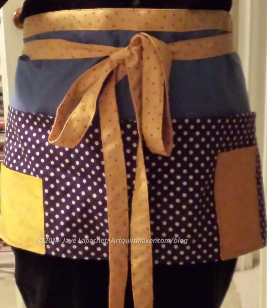 ARHS Grooming Apron