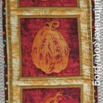 Pumpkin/gourd tablerunner