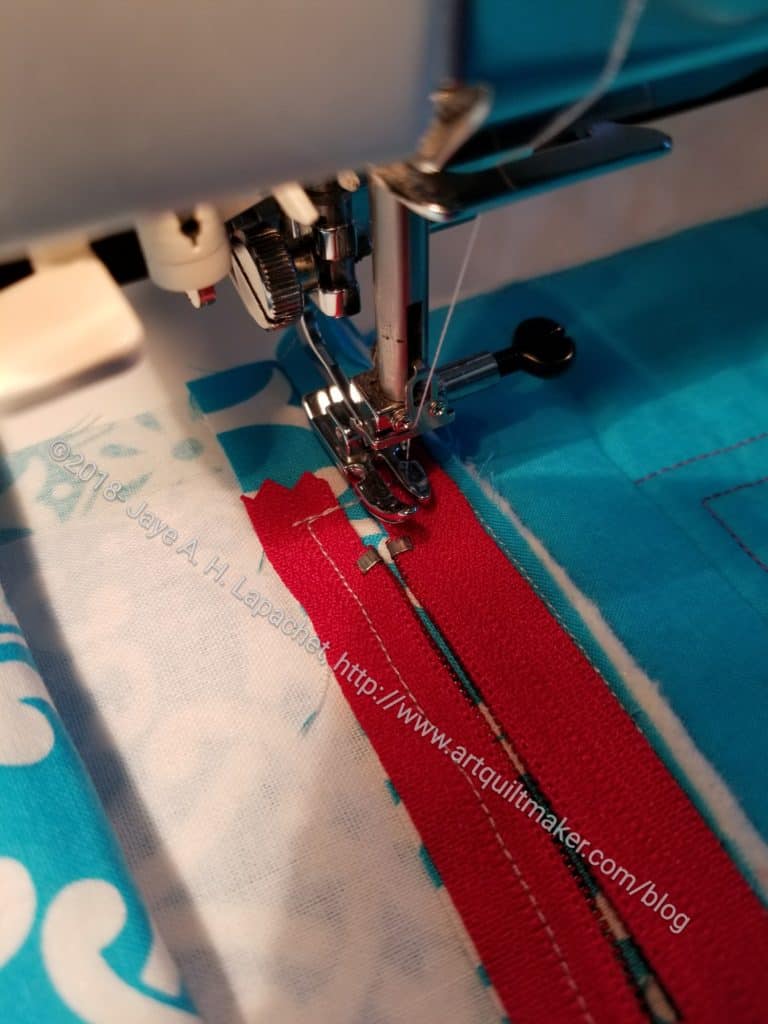 WFW Pillow zipper Installation