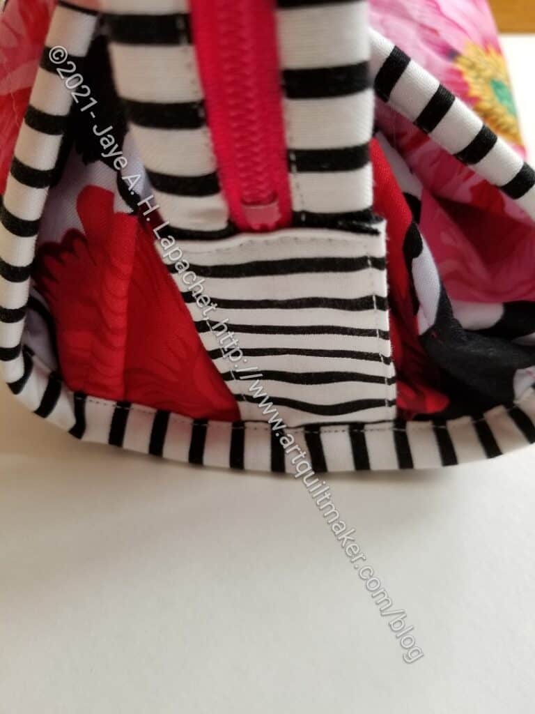 Brocade Peony / La Pass STB zipper tab detail