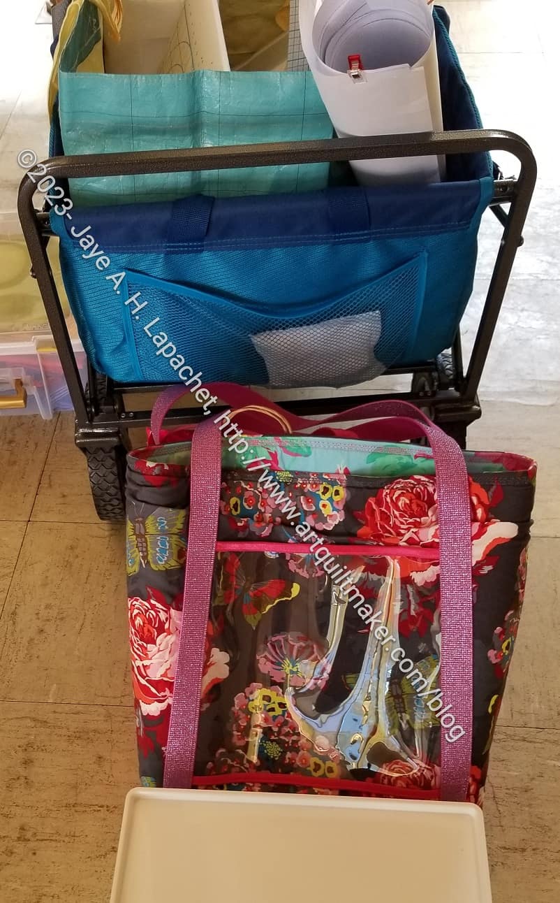 Large vs. Small Utility Totes (and 4 more!) - Thirty-One Gifts - Affordable  Purses, Totes & Bags