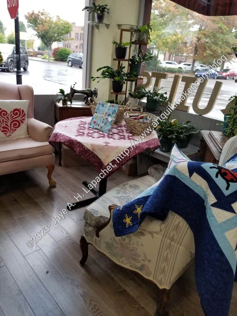 The Quilt Loft front seating area