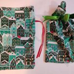 Green gingerbread house gift bags