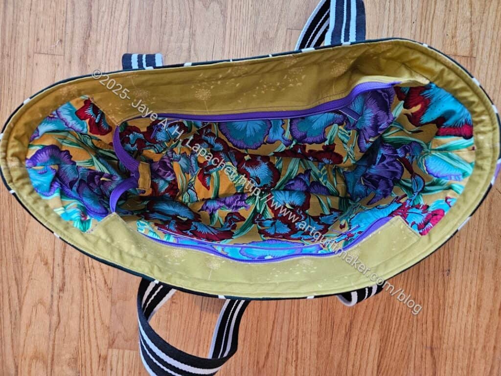 Superbloom #3: interior