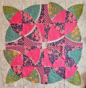 Country Revival/Sad Quilt flower motif with leaves v.4