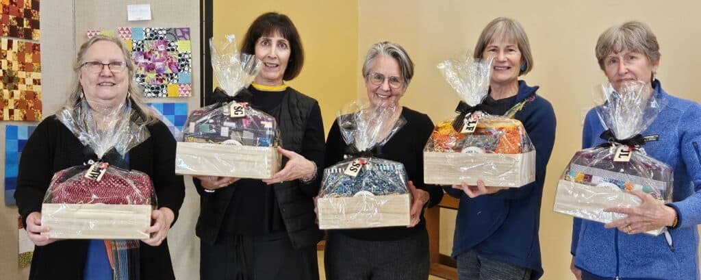 2025 Officers with gifts