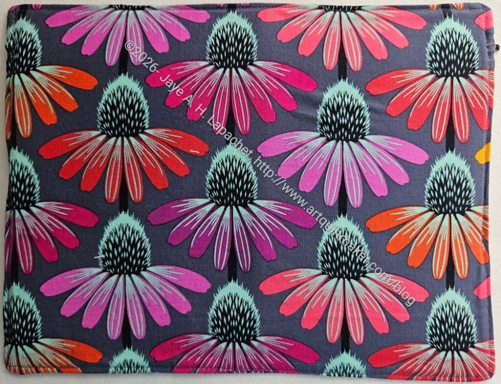 Poppy I Spy - large, back