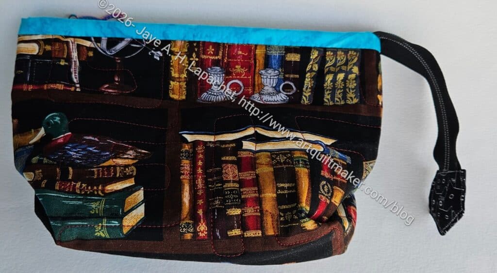 Book pouch - side
