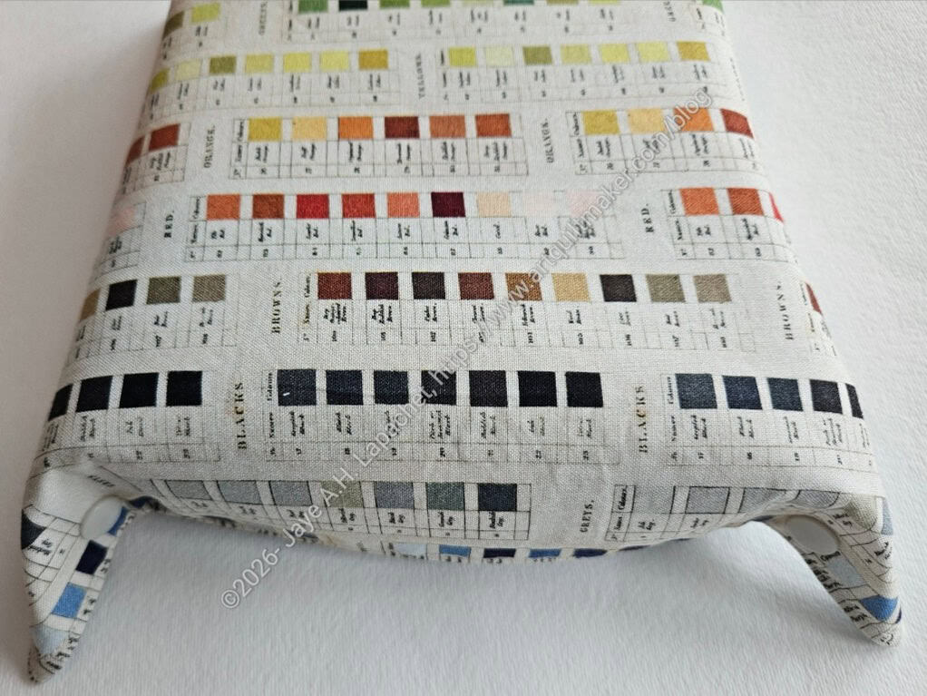 Mom's Snap Tray- exterior