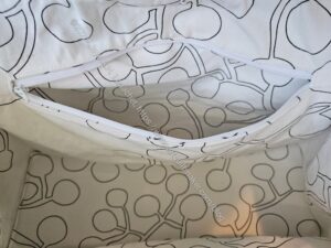 Sheffield internal zipper pocket