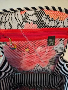 Pandora Charisma #2: mesh pocket